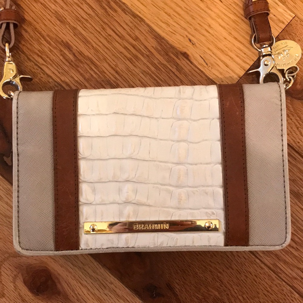 Brahmin wallet purse